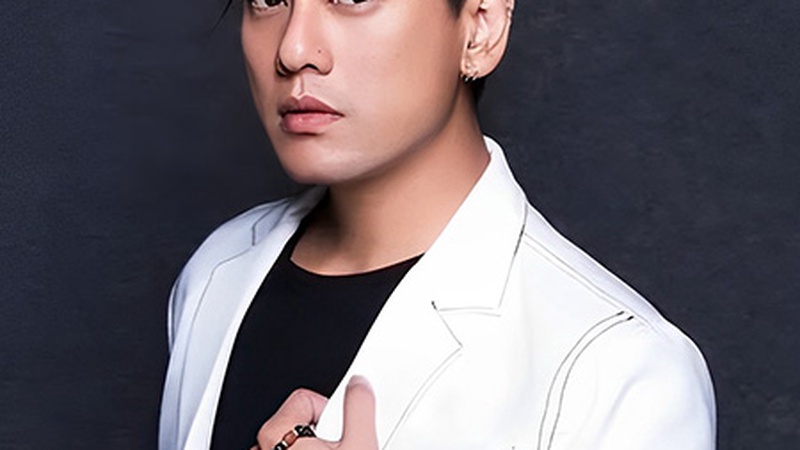 朱孝天曝F4仅为同事关系，偶像团体假象引发热议